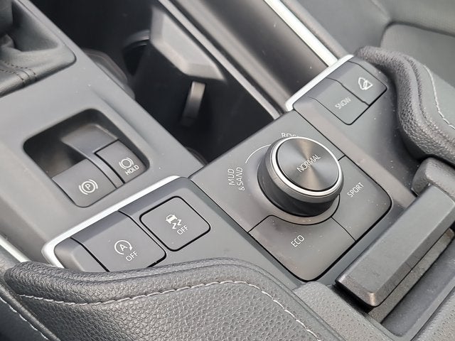 2024 Toyota2 Grand Highlander ? Platinum