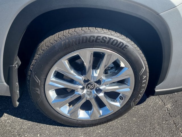 2025 Toyota HIGHLANDER Limited