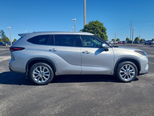 2025 Toyota HIGHLANDER Limited