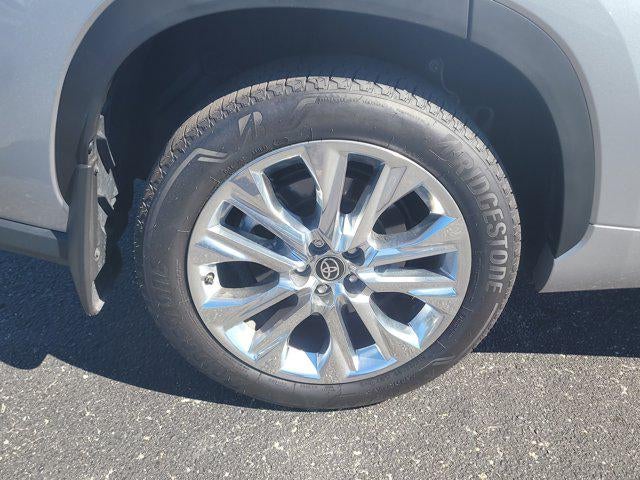 2025 Toyota HIGHLANDER Limited