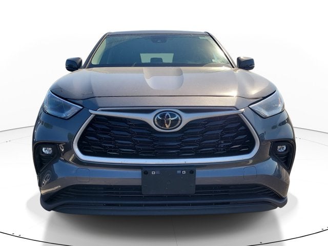 2025 Toyota HIGHLANDER LE