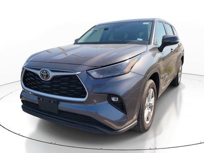 2025 Toyota HIGHLANDER LE