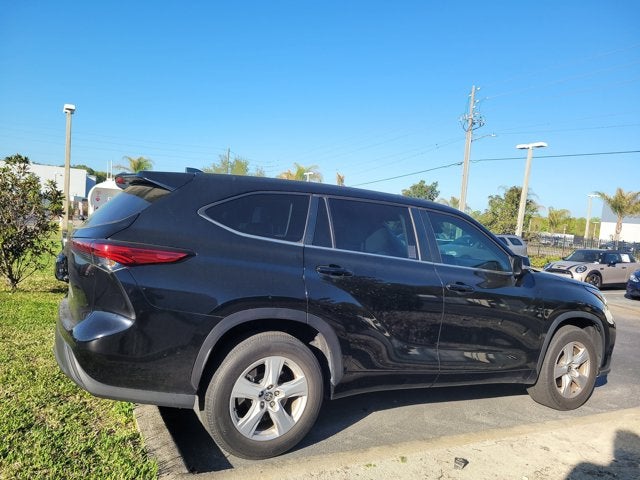 2023 Toyota Highlander L