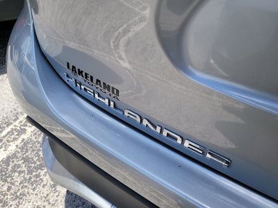 2023 Toyota Highlander L