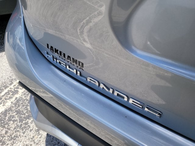 2023 Toyota Highlander L