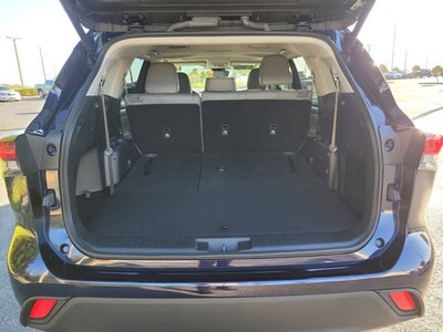 2025 Toyota Highlander XLE