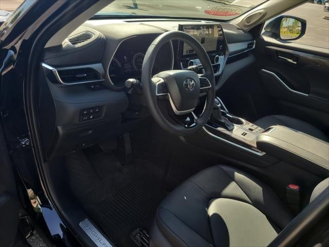 2026 Toyota Highlander Hybrid Hybrid Limited