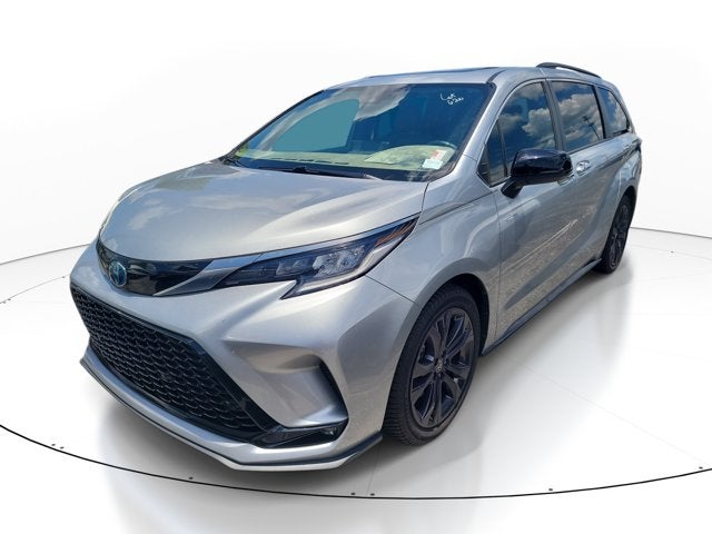 2023 Toyota Sienna XSE