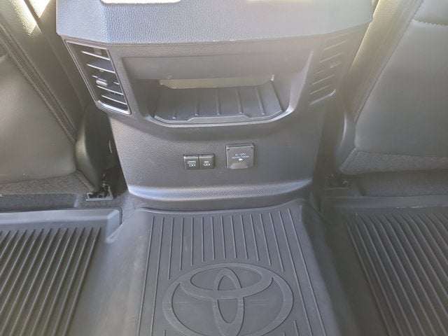 2026 Toyota TUNDRA 4X4 SR5