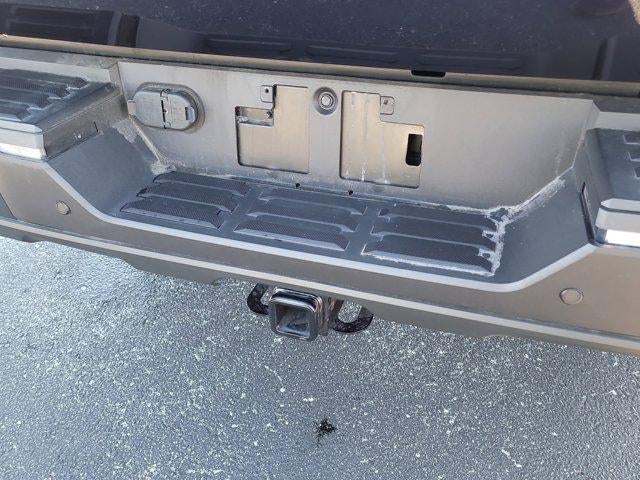 2026 Toyota TUNDRA 4X4 SR5