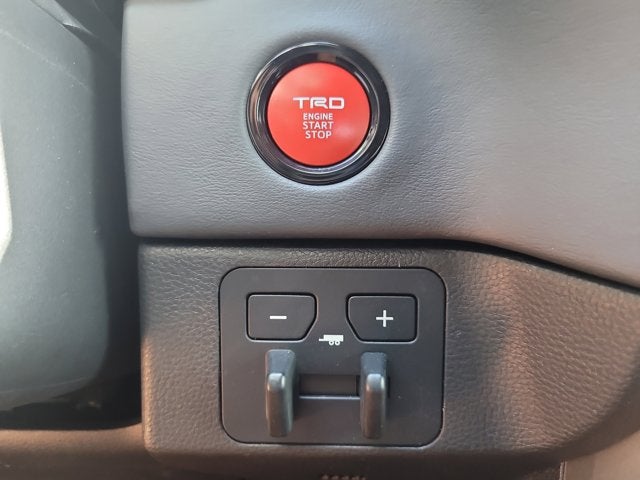 2026 Toyota TUNDRA 4X4 Platinum