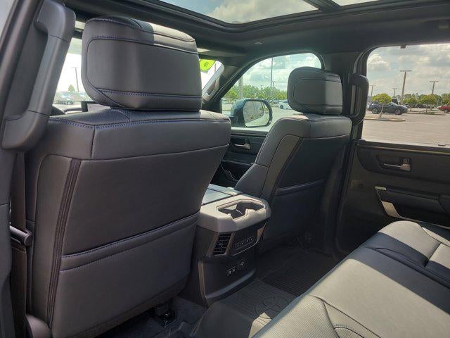 2026 Toyota TUNDRA 4X4 Platinum
