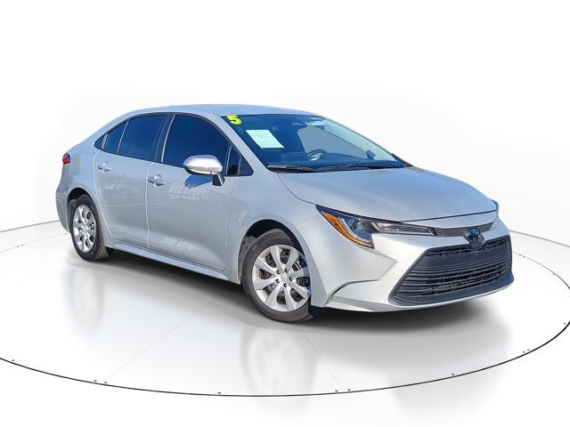 2025 Toyota COROLLA LE