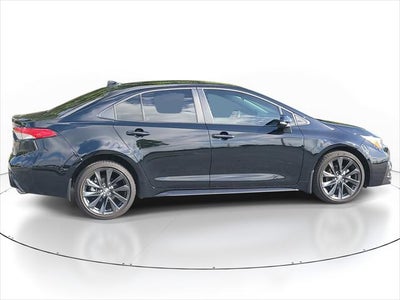 2025 Toyota COROLLA SE