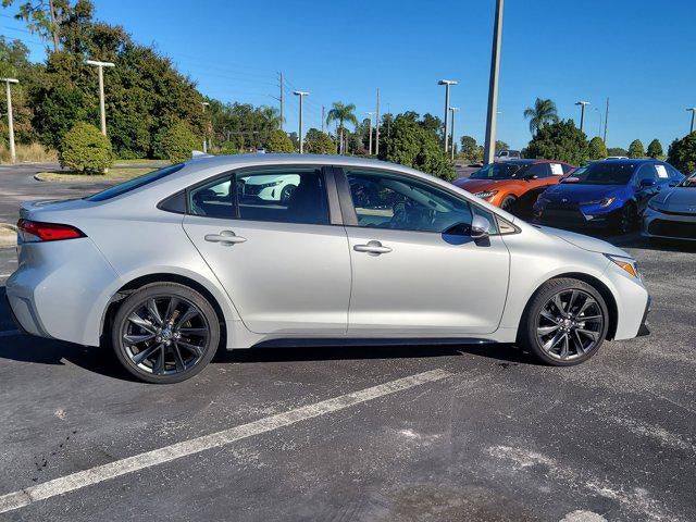 2025 Toyota COROLLA SE