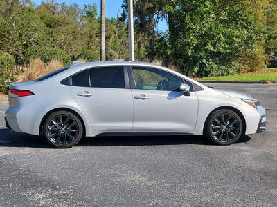 2024 Toyota COROLLA SE