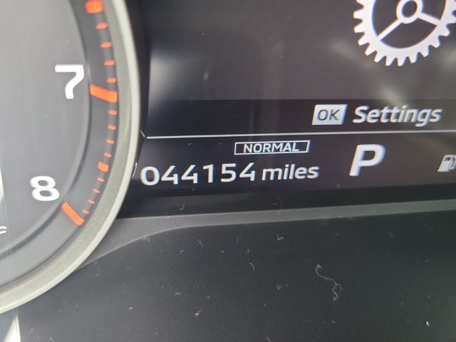 2024 Mitsubishi Outlander ES