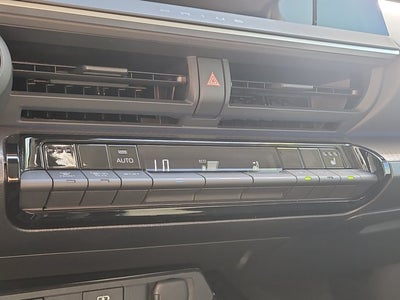 2024 Toyota Prius XLE