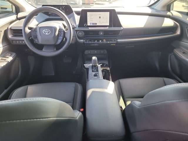 2025 Toyota PRIUS XLE