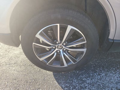 2021 Toyota Venza LE