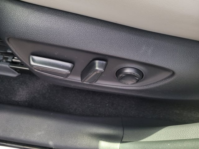 2024 Toyota RAV4 HYBRID Hybrid XLE Premium