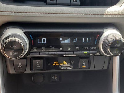 2024 Toyota RAV4 HYBRID Hybrid XLE Premium