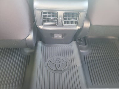 2025 Toyota RAV4 Plug-in Hybrid SE