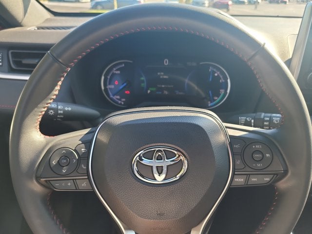 2025 Toyota RAV4 Plug-in Hybrid SE