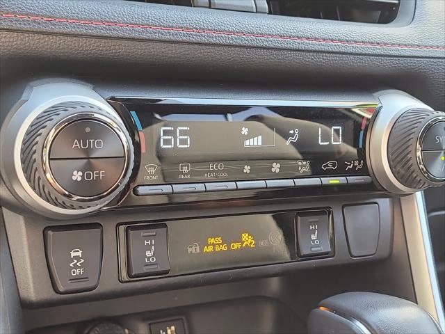 2025 Toyota RAV4 Plug-in Hybrid SE