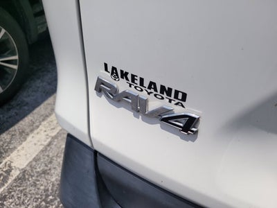 2022 Toyota RAV4 Hybrid LE