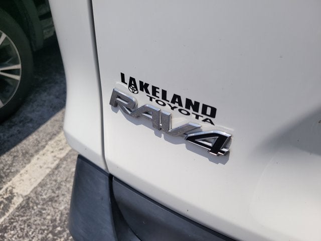 2022 Toyota RAV4 Hybrid LE