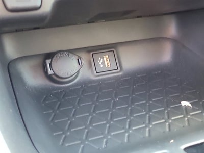 2025 Toyota RAV4 HYBRID Hybrid XLE