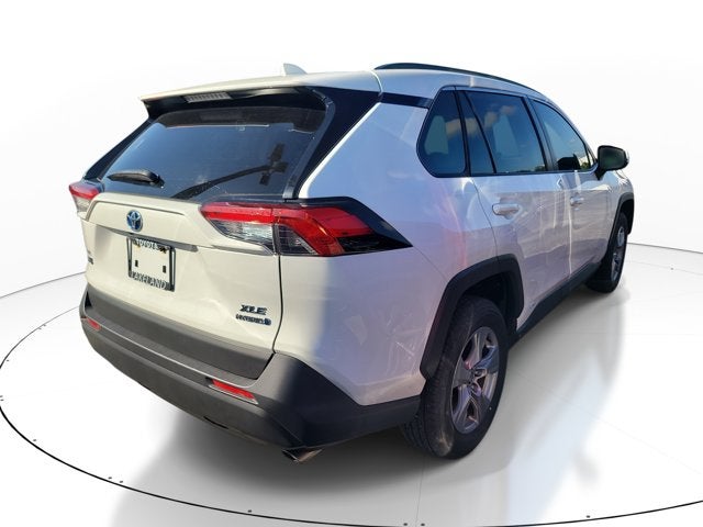 2024 Toyota RAV4 Hybrid XLE