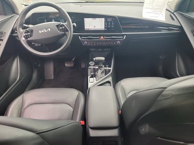 2023 Kia Niro SX