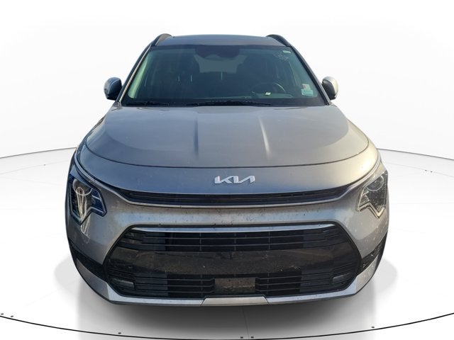 2023 Kia Niro SX