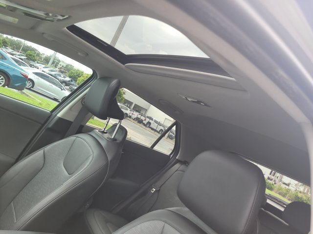 2023 Kia Niro SX