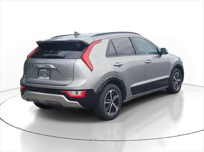 2023 Kia Niro SX