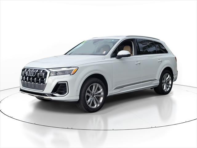 2025 Audi Q7 Premium Plus
