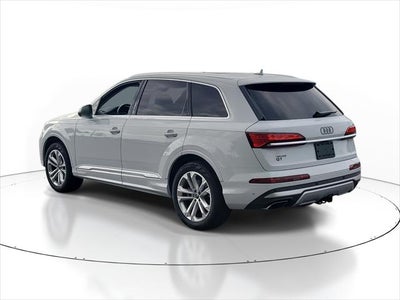 2025 Audi Q7 Premium Plus