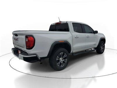 2024 GMC Canyon 4WD AT4