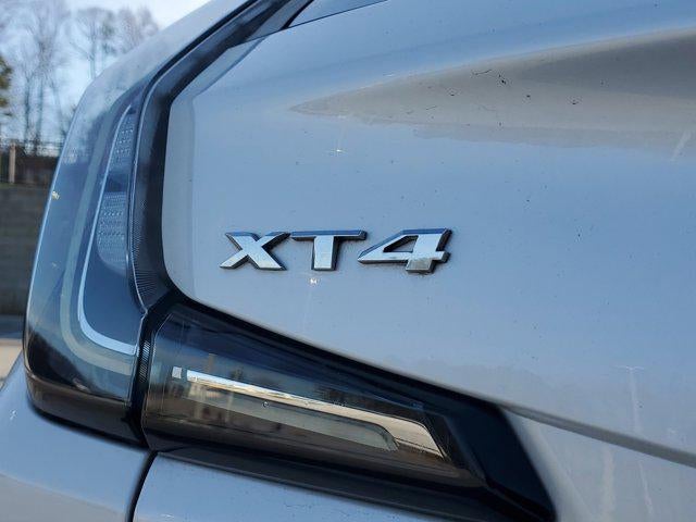 2022 Cadillac XT4 FWD Sport