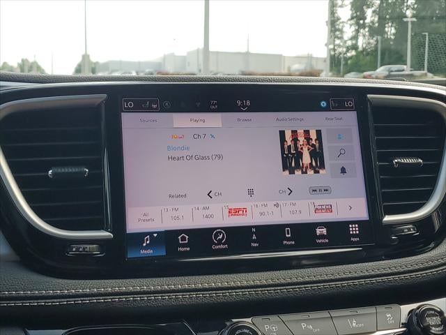 2022 Chrysler Pacifica Hybrid Touring L