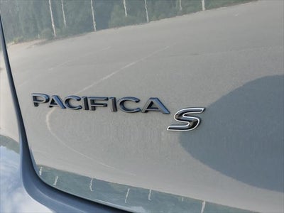 2022 Chrysler Pacifica Hybrid Touring L