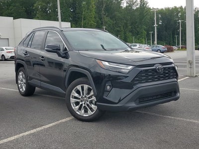 2025 Toyota RAV4 XLE Premium
