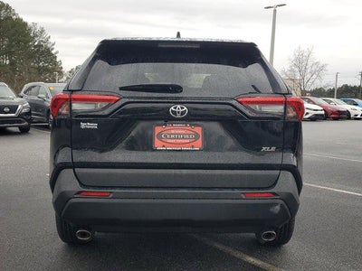 2022 Toyota RAV4 XLE