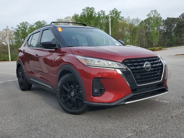 2021 Nissan Kicks SR