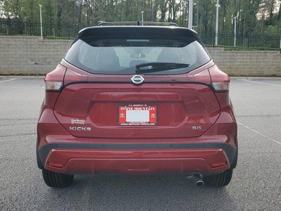 2021 Nissan Kicks SR