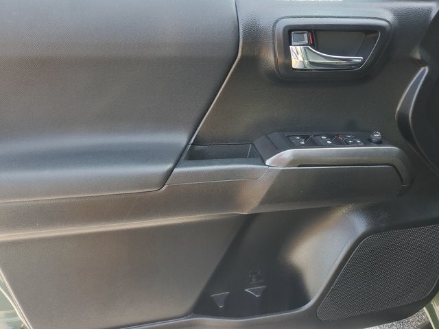 2022 Toyota Tacoma 4WD TRD Off Road