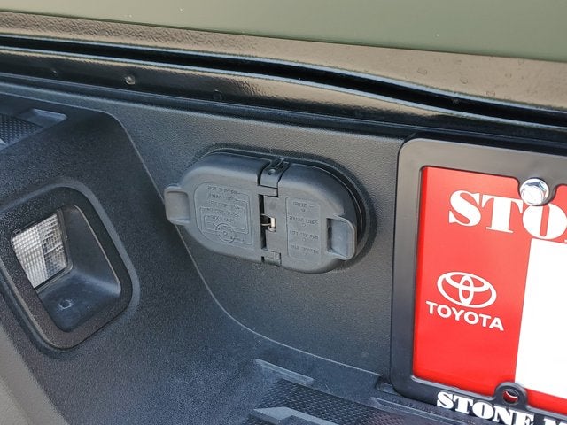 2022 Toyota Tacoma 4WD TRD Off Road