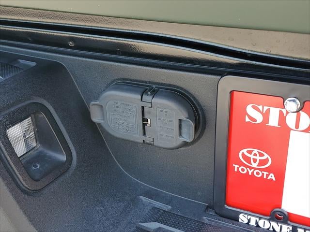 2022 Toyota Tacoma 4WD TRD Off Road